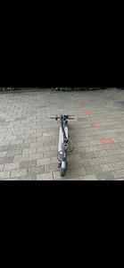 Xiaomi Mi Electric Scooter Essential (4 foto / 10)