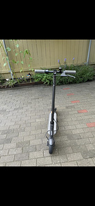 Xiaomi Mi Electric Scooter Essential (5 foto / 10)