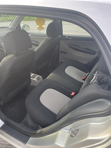 Škoda Fabia 2006 1.9 SDI 47 kw (10 foto / 12)
