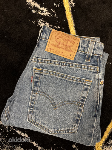 Müüa naiste originaalsed Levi's teksad