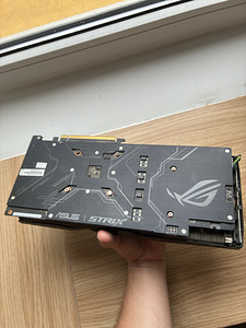 Asus rog strix 1060 6gb (1 foto / 4)
