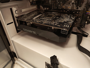 GIGABYTE GeForce GTX 1650 D6 rev. 2.0, 4 GB (6 foto / 6)