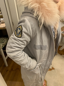Parka xs, vooder naturaalsest rebasenahast, krae sinirebasen (1 foto / 3)