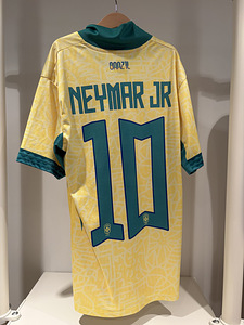Brazil jersey. Neymar Jr,pole originaal (2 foto / 3)