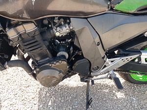 Kawasaki Z750 06a varuosadena (7 foto / 10)