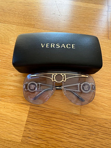 Versace päikeseprillid