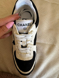 Кроссовки Chanel (3 фото из 3)