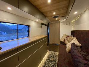 Mercedes Sprinter / Autoelamu / Matkaauto / Eluautod (5 foto / 10)