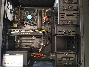 Xeon E3-1240v3/Z87/16GB RAM/SSD 128GB/HDD 1TB/RTX 2060 6GB (7 foto / 10)