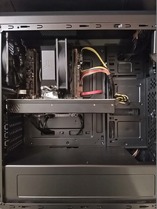 Xeon E5-2680/X99/16GB/SSD 256GB/HDD 500GB//RTX 3060TI 8GB (8 foto / 10)
