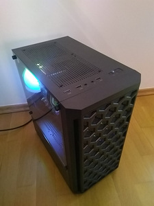 Xeon E5-2676/X99/16GB RAM/SSD 500GB/GeForce GTX 1050Ti 4GB (1 foto / 10)