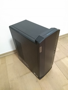 Ryzen 5 3600x/P565/16GB RAM/SSD 512GB/GTX 1660 6GB (1 foto / 10)