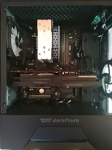 Ryzen 5 3500X/AX320/16GB RAM/SSD 240GB/RX 5700 XT OC 8GB (9 foto / 10)