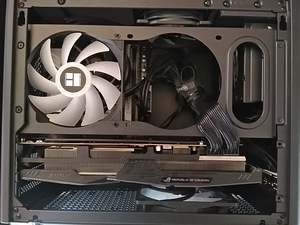 Ryzen 5 5500/B350I/16GB RAM/SSD 1000GB/RX 5700 XT OC 8GB (7 foto / 10)