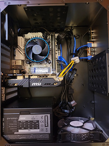 I3-12100f/B760I/16GB RAM/SSD 250GB/GTX 1070 8GB/ITX (7 foto / 9)
