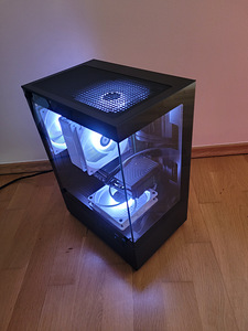 Ryzen 5 7600/B650M/32GB RAM/SSD 512GB/RTX 2060S 8GB (1 foto / 10)