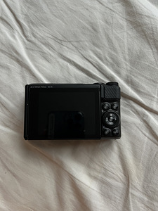 Canon PowerShot SX740 HS (3 foto / 5)