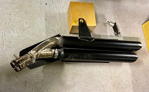 GEM Twin Exhaust Black CLASSIC Renzo Custom USA, (Honda CMX) (5 foto / 6)