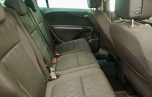Opel Zafira Turbo 1.6 Bensiin / või CNG-gaas, 110kW (9 foto / 12)
