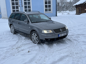 Vw passat 2.5 132kw bau 4motion (1 foto / 5)