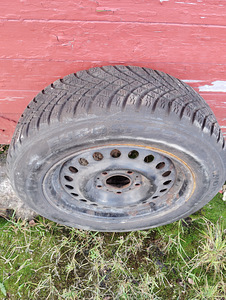 Шины 195/65 R15 на дисках 5x114 3 ,5x108 (1 фото из 3)