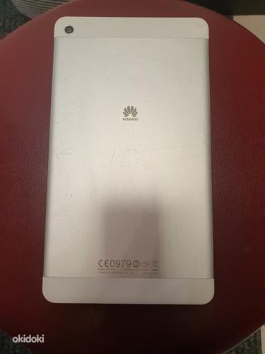 Huawei MediaPad 8" M1 LTE (S8-301L) ekraan katkine (foto #2)