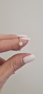 Kuld sõrmus 585* brijant (1 foto / 2)