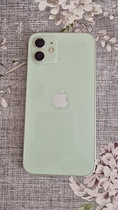 Apple iphone 12 256GB aku 75% (2 foto / 5)