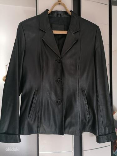 Кожаный пиджак, размер L (фото #1)