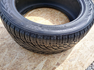 Nokian Tyres 275/45/20 (3 foto / 4)