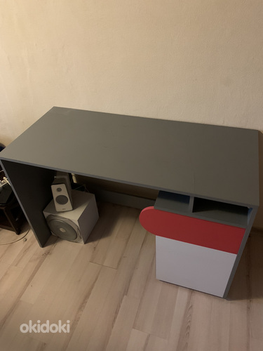 Компьютерный, письменный стол (фото #1)
