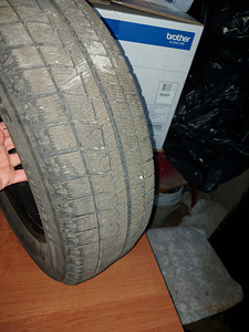 Bridgestoune 175/65 R14 rehvid (3 foto / 9)