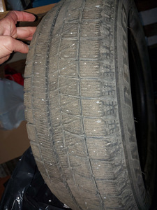 Bridgestoune 175/65 R14 rehvid (8 foto / 9)