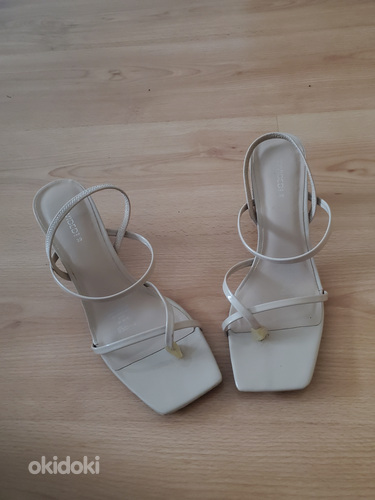 Naiste sandaalid (foto #4)