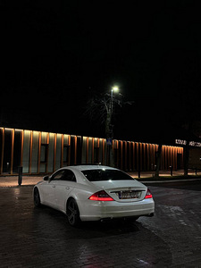 Mercedes Benz CLS 320 W219 (5 foto / 14)