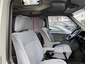 Volkswagen T4 California (6 foto / 12)