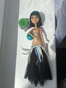 Monster high cleo (1 foto / 2)