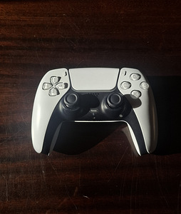 PS5 1tb Slim (Digital) + GARANTII + Pult + Kast (2 foto / 2)