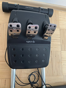 Logitech G29 Pedals Shifter & Wheel Stand Pro (7 foto / 8)