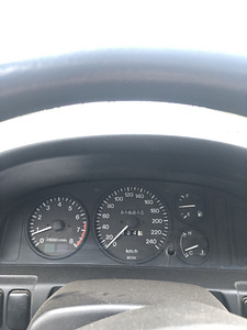 Мазда 323f 1995 г. (7 фото из 12)