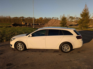 Opel Insignia 2.0d 96kw 2014 facelift (4 foto / 10)