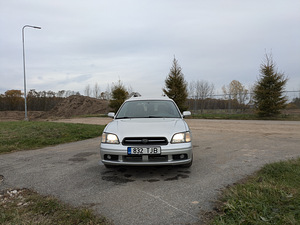 Subaru Legacy LPG (1 фото из 5)