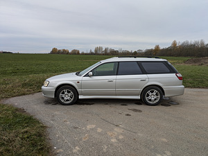 Subaru Legacy LPG (2 фото из 5)