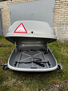 Auto katusepagasikast (3 foto / 3)