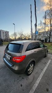 Mercedes-benz b 200 natural gas 2.0 115кв (2 фото из 4)