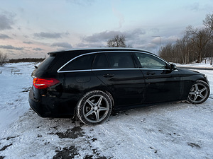 Mercedes-Benz C220d AMG Burmester (3 foto / 15)