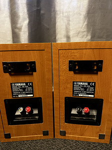 Yamaha NS-E55 vasak ja parem kõlar (4 foto / 4)