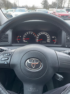 Toyota Corolla 1.6 81kW (14 foto / 14)