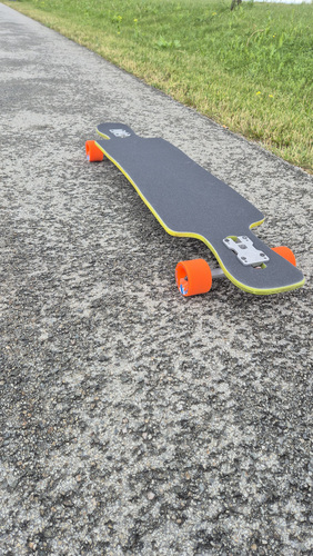 Moonshine County Line longboard