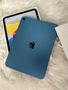 Apple iPad 11" (2025), A16, 128 ГБ, WiFi, синий - Планшет (2 фото из 3)